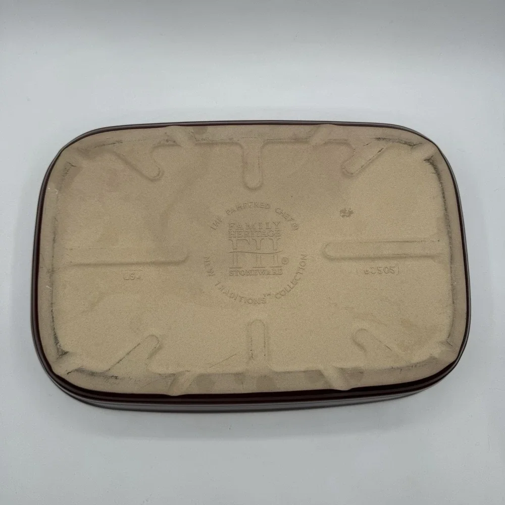 Pampered Chef 1338 Cranberry 9x13 New Traditions Baker Stoneware Seasoned Stone